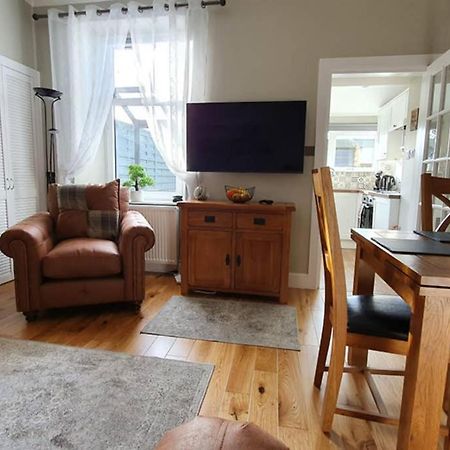 Smart & Stylish Holiday Apartment In The City Centre Инвернесс Экстерьер фото
