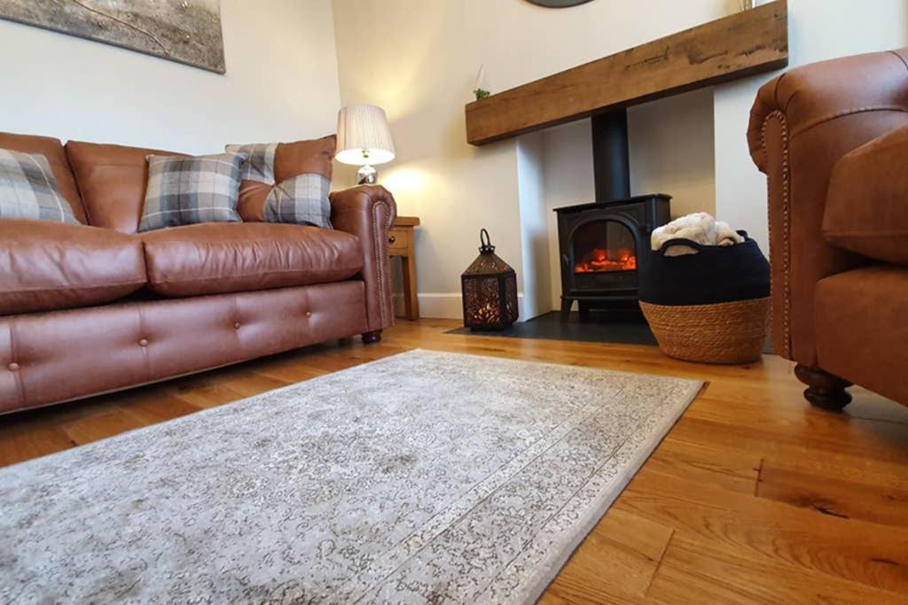Smart & Stylish Holiday Apartment In The City Centre Инвернесс Экстерьер фото