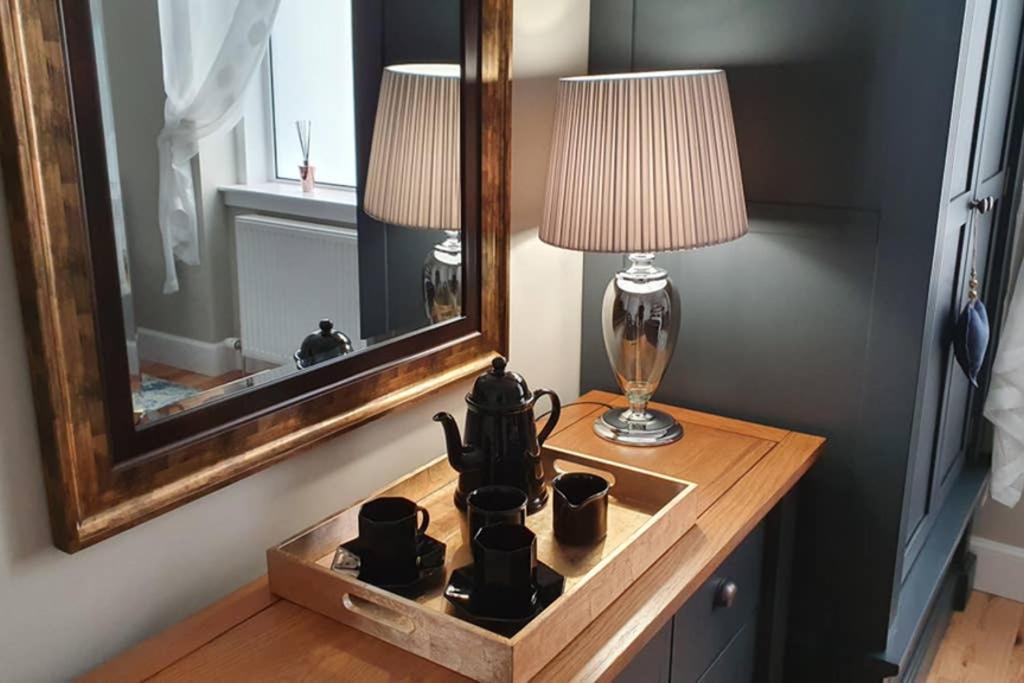 Smart & Stylish Holiday Apartment In The City Centre Инвернесс Экстерьер фото